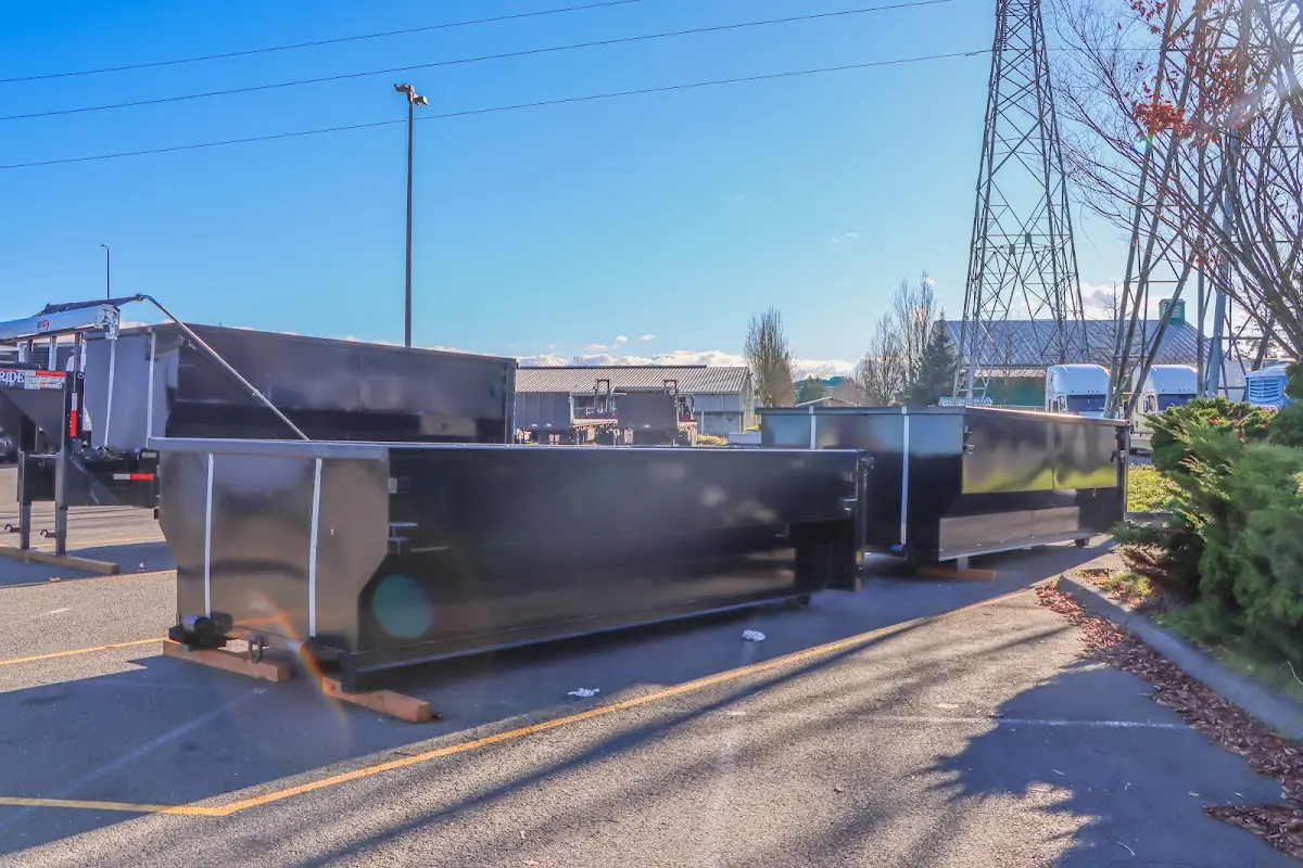 Professional dumpster rental and junk removal service in Calcutta